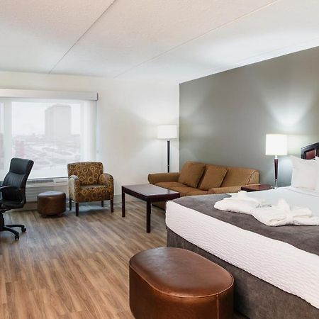 Viscount Gort Hotel, Banquet & Conference Centre Winnipeg Exterior photo