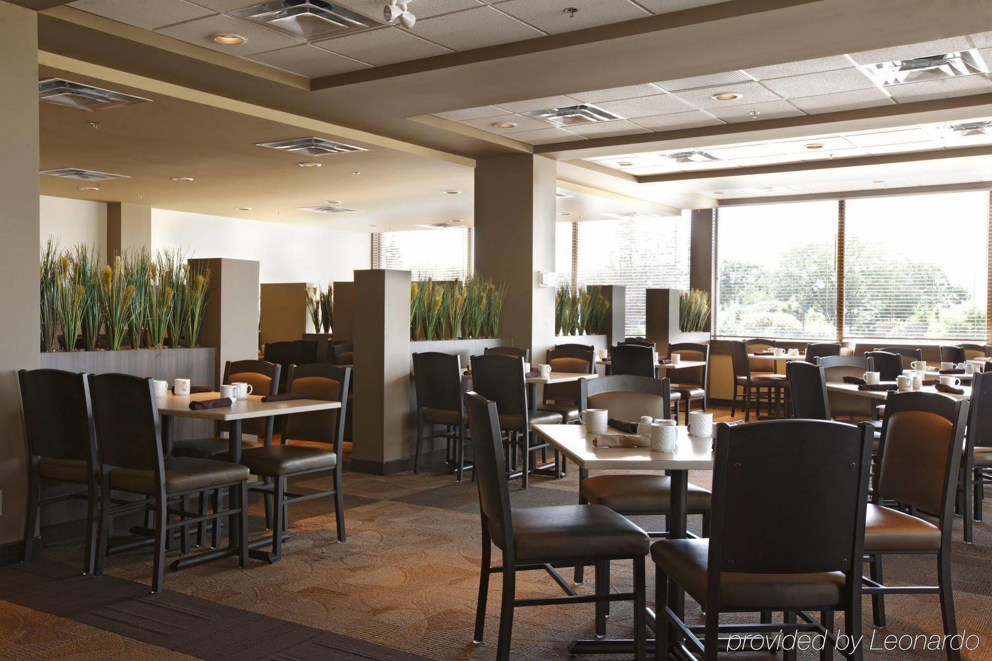 Viscount Gort Hotel, Banquet & Conference Centre Winnipeg Exterior photo
